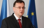 Ljubavni dvougao: Nečas