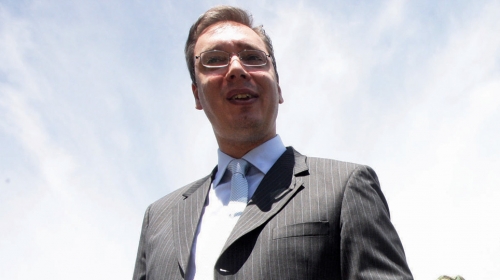 Vicepremijer je  ubeđen da Ljiljana  Marković nije želela  da ga ubije i sa  svojim timom traži  način da joj pomogne, pošto je