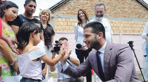 Ključeve  uručio ministar  Vanja Udovičić