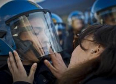 Italijanka ljubi policajca