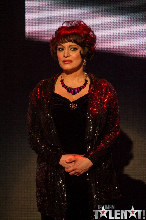 Hajnalka Buš