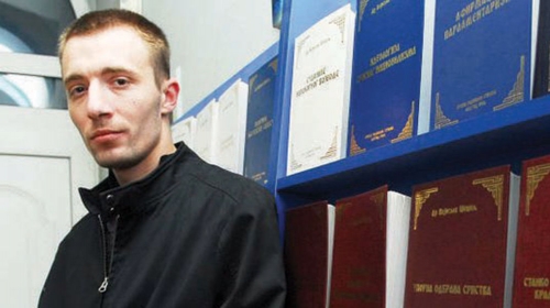 Nikola Šešelj, najstariji sin  vođe radikala