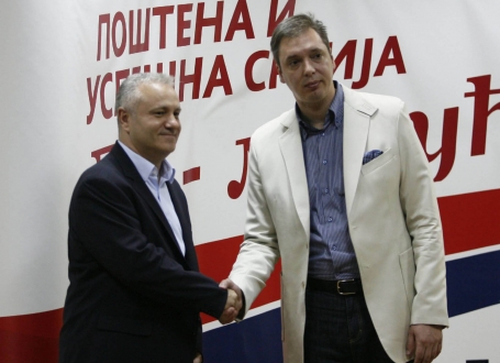mladjan dinkic i aleksandar vucic