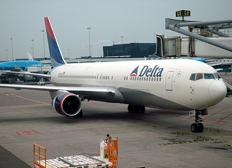 Avion Delta