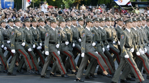 Spremni za nove zadatke - Srpski oficiri