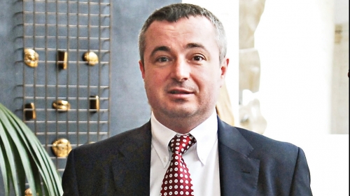 Bezbedan:  Bajatović