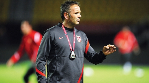 Rezultat protiv  „novinara“ mu nije u  prvom planu: Mihajlović