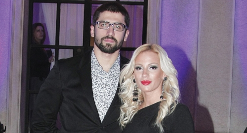 Trenutno  razdvojeni: Ana i Nikola Rađen