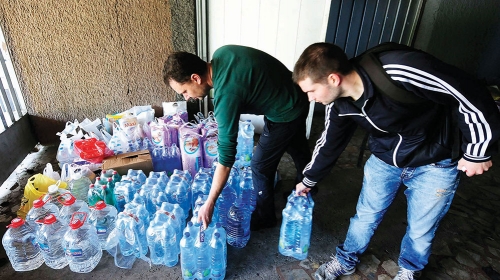 U Humskoj su se organizovali  da pomognu unesrećenima