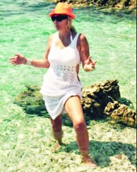 Lepa Brena
