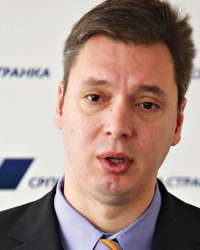 „Farmakom“ je primoran da učestvuje u kupoprodaji: Vučić