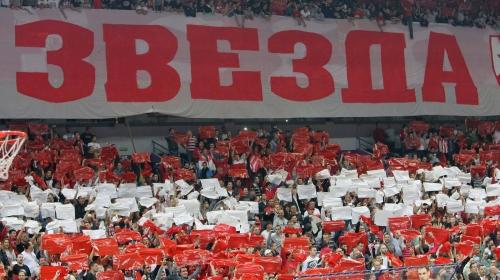 Delije napunile Arenu, ali ne dovoljno za rekord