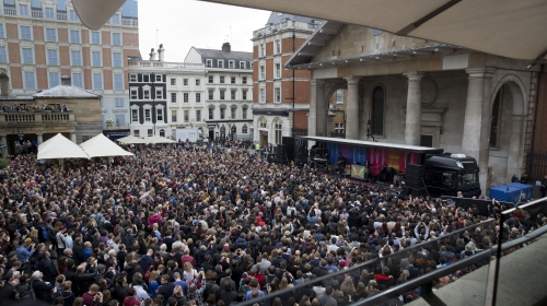 Pol Makartni besplatno pevao u Londonu / Foto: AP
