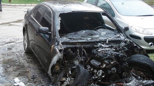 Automobil Vinka E.  uništen u  podmetnutom  požaru