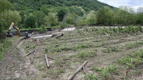 Prnjavor, pokidane vodovodne cevi