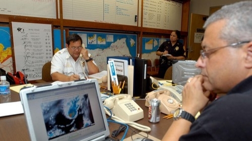 policija kompjuter laptop