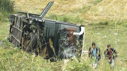U autobusu je bilo 49 putnika, od kojih je  10 povređeno