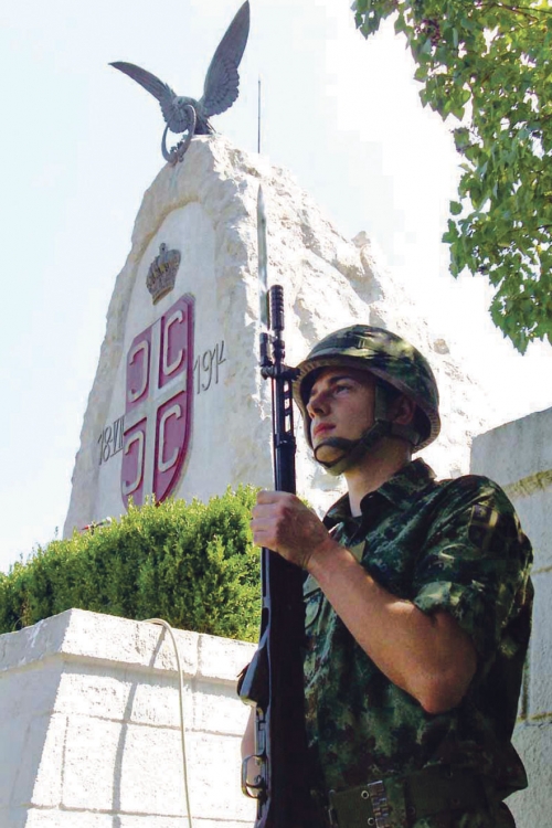 Dostojni  slavnih predaka: Pripadnici Vojske  Srbije juče  podno Cera