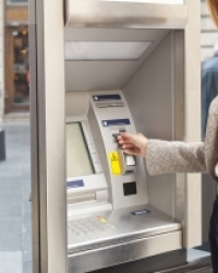Gde mi je bankomat? Gde mi je telefon?
