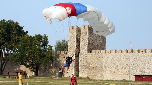 Aleksandar Cvetković, padobranac