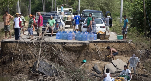 Klizišta i poplave u Meksiku Foto: AP, Reuters | Foto: 