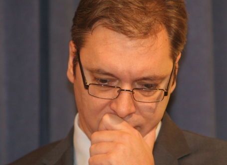 Teroristi ne mogu da  upravljaju Srbijom: Vučić