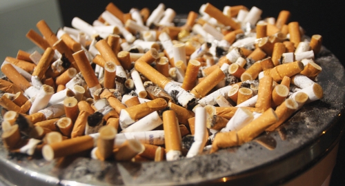 Uprkos poskupljenju cigareta, Milioni pušača u Srbiji se ne odriču štetne navike