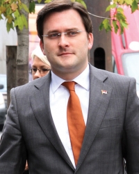 Luftika: Nikola  Selaković