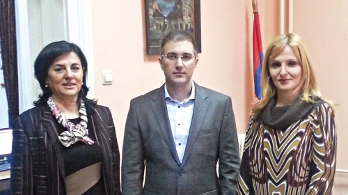 Stefanović sa sudijom  Štulić (desno) i predsednicom  suda Ljiljanom Karać