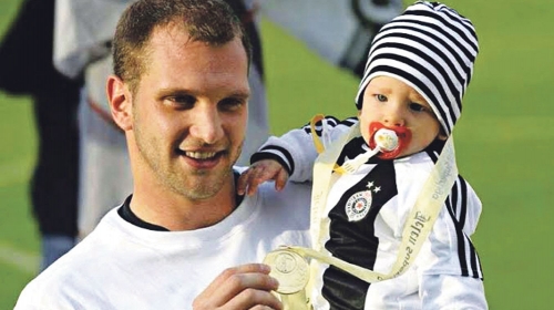 Nemanja i Valentina na utakmici