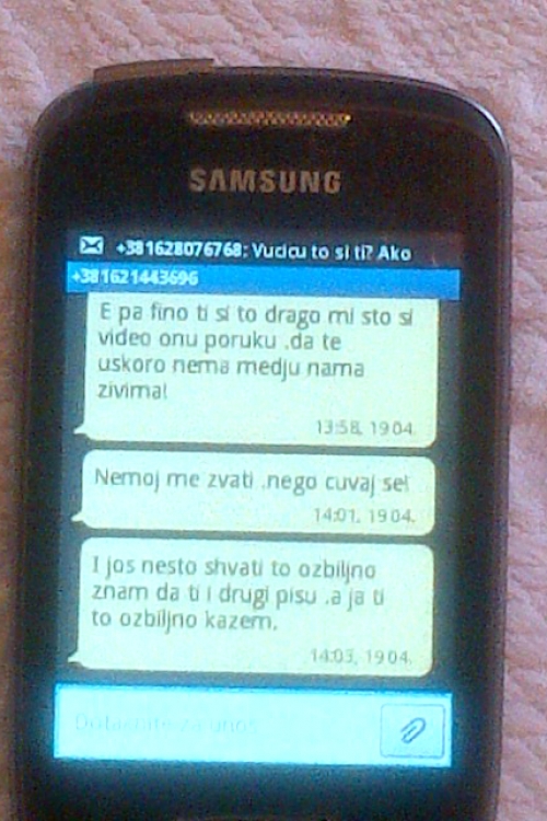 sms pretnje smrću, Aleksandar Vučić