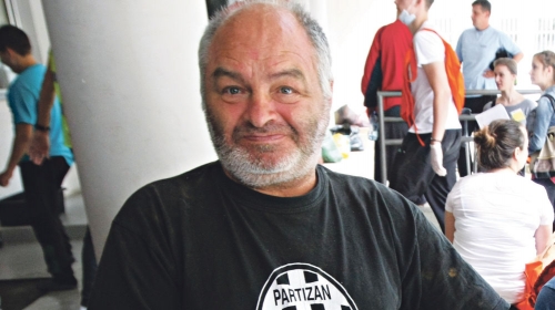 Najpoznatiji  navijač  u Srbiji: Miša  Tumbas