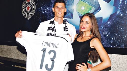 Ćirković sa devojkom