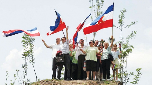 Jugonostalgičari ostali i bez pribora