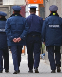 policija policajci