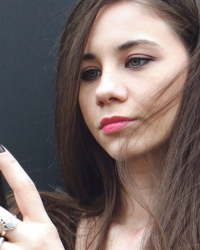 Ne koristite mobilnu  mrežu za surfovanje vebom.  Internetu pristupajte  isključivo preko wi-fi veze