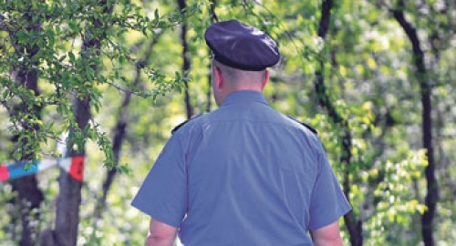 Policija je uhapsila Miluna M. (47) i Dragu N. (39) zbog sumnje da su ubili Radeta T. (49), državljanina BiH, koji je u Srbiji r