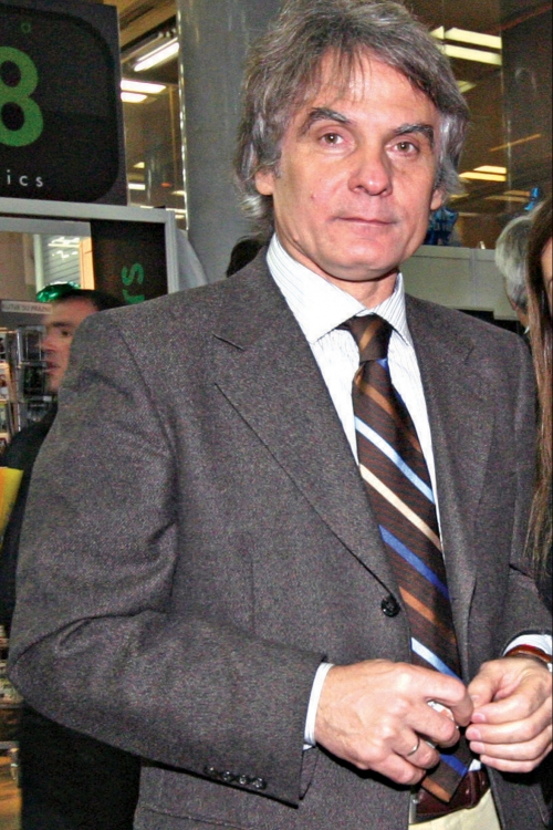 Smiruje strasti: Dule Savić