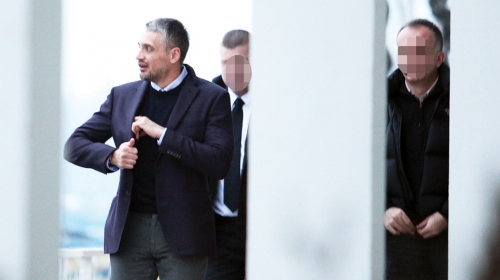 Široke ruke:  Čeda Jovanović