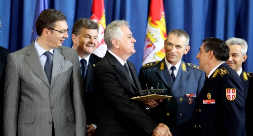 Aviončić izmamio osmehe: I Vučić bi, Tomo!