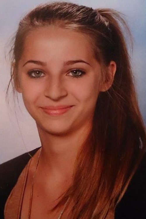 Samra Kesinović (16)