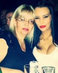 Katarina Grujić sa mamom