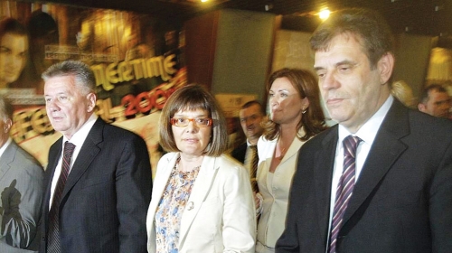 „Narodnjački“ pakt sa Veljom i Vojom