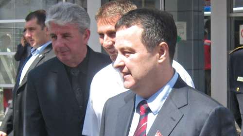 Dačić i Veljović ispred Urgentnog