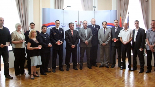 Nagrađeni policajci u Nišu