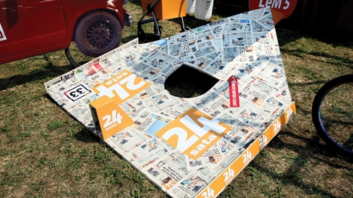 24 sata pejper plejn