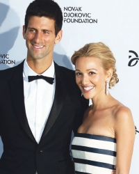 Na večnu ljubav  Jelena i Novak će se,  navodno, zakleti jedno  drugom odmah posle  Vimbldona sledeće  godine, a možda i  ranije