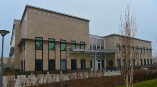 Američka ambasada