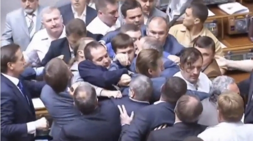 Tuča u ukrajinskom parlamentu