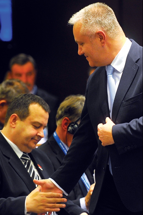 Prijatelju,  prijatelju: Dačić i Dinkić